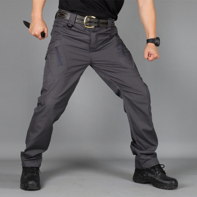 Pantaloni cargo la modă pentru bărbați